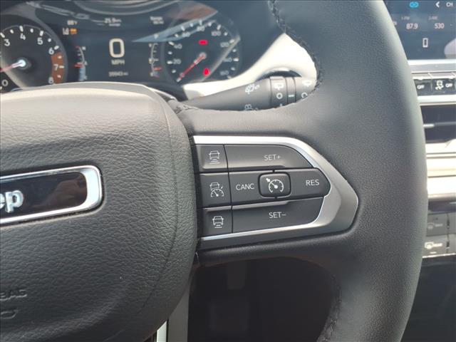 2025 Jeep Compass Limited:1236U