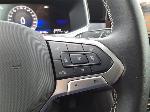 2025 Volkswagen Taos SE:1096U