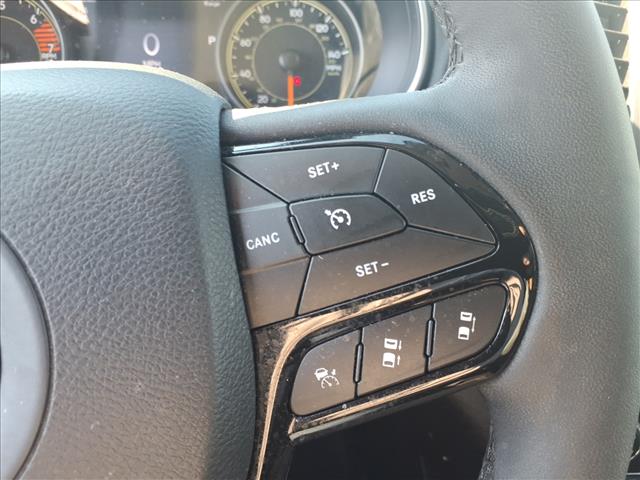 2023 Jeep Cherokee Altitude Lux:1081U