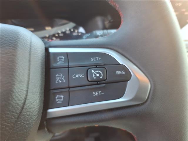 2024 Jeep Compass Trailhawk:1065U