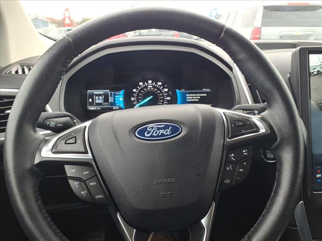 2024 Ford Edge Titanium:1031U