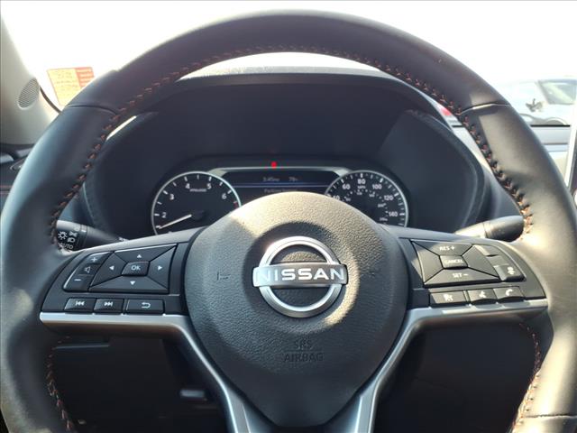 2025 Nissan Sentra SR:1140U