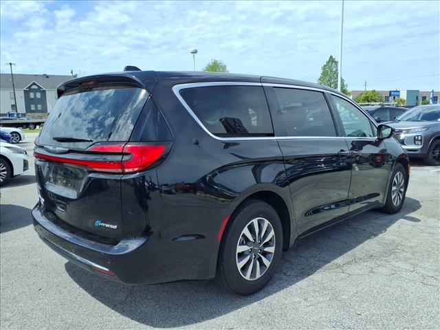 2024 Chrysler Pacifica Plug-In Hybrid Hybrid Select:1149U