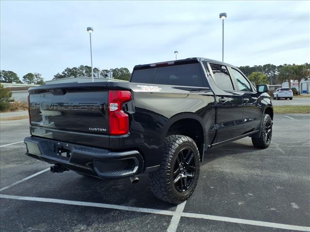 2022 Chevrolet Silverado 1500 Limited Custom Trail Boss:1022U