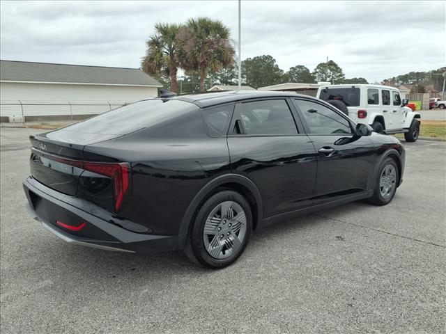 2025 Kia K4 LX:10905UA