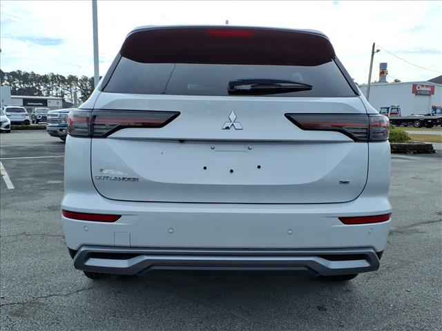 2025 Mitsubishi Outlander SE:2181M