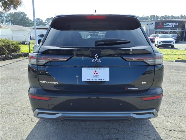 2026 Mitsubishi Outlander SE:1036N