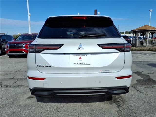 2026 Mitsubishi Outlander ES:1035N