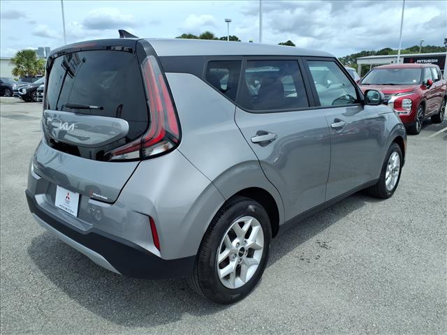 2025 Kia Soul LX:1177U