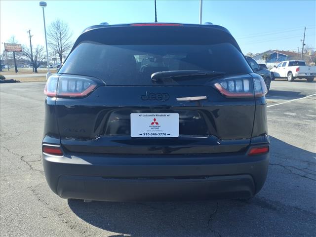 2023 Jeep Cherokee Altitude Lux:1081U