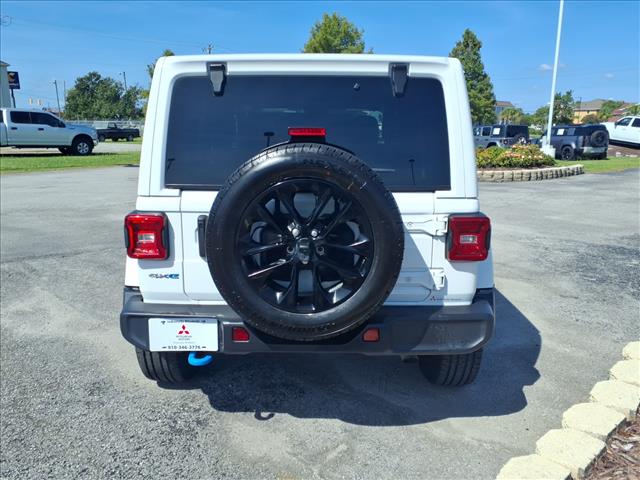 2024 Jeep Wrangler Sahara:1329U