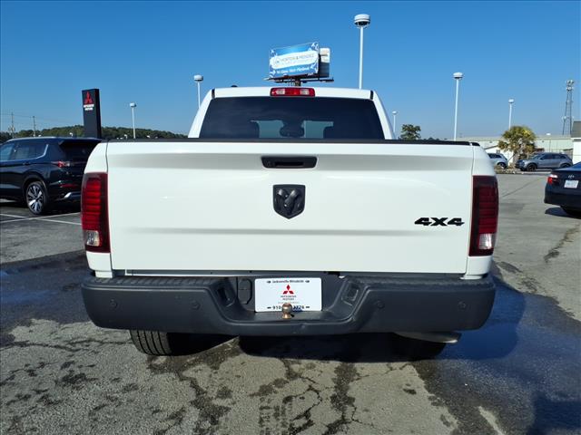 2023 RAM 1500 Classic Warlock:1069U