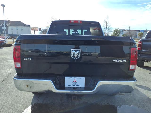 2023 RAM 1500 Classic SLT:1061U