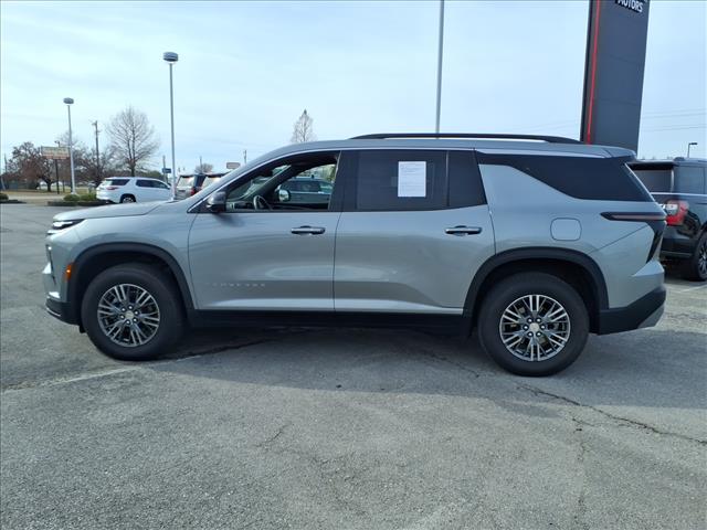 2024 Chevrolet Traverse FWD LT:1029U