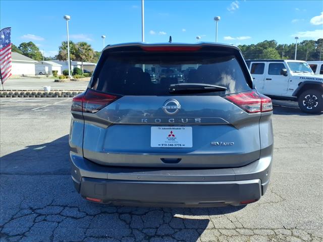 2024 Nissan Rogue SV:1335U