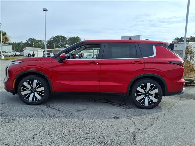 2025 Mitsubishi Outlander SE:2189M