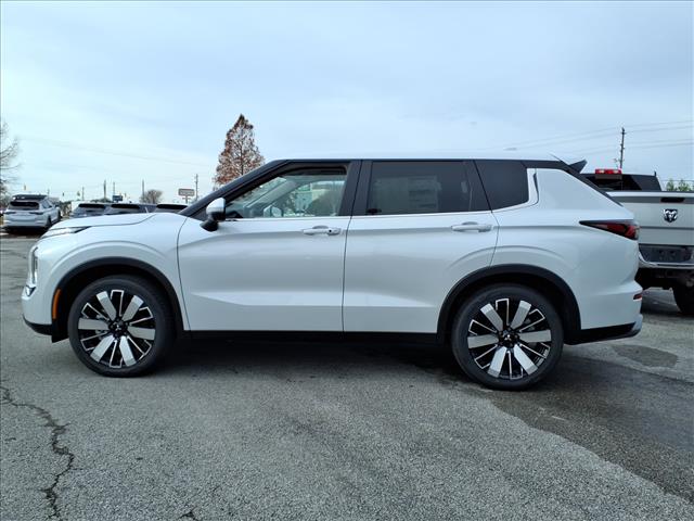 2025 Mitsubishi Outlander SE:2197M