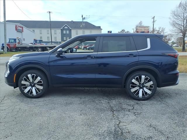 2025 Mitsubishi Outlander SE:2187M