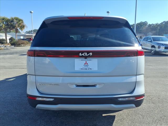 2022 Kia Carnival LXS:1086U