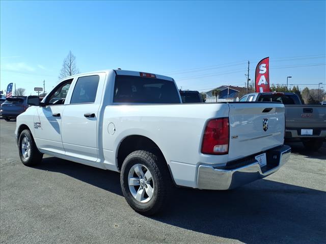 2022 RAM 1500 Classic SLT:1083U