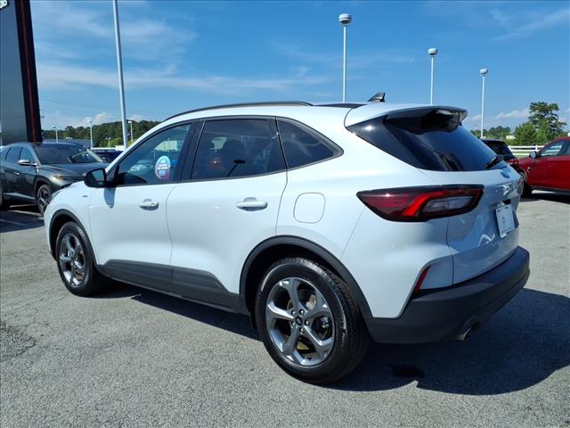 2025 Ford Escape ST-Line:1139U