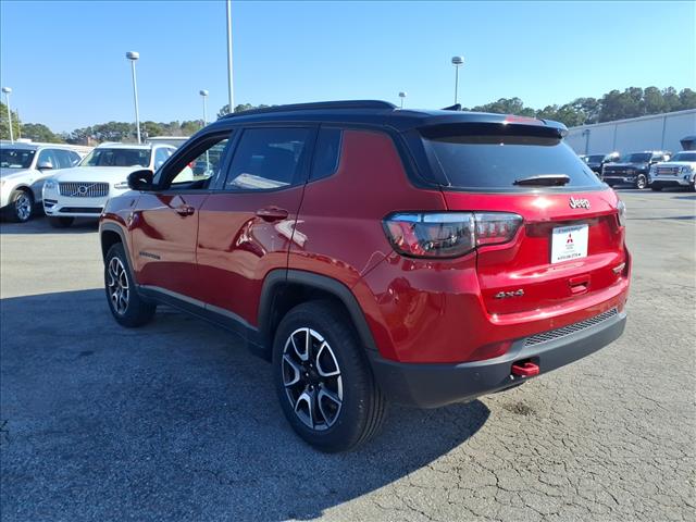 2024 Jeep Compass Trailhawk:1065U