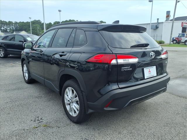 2025 Toyota Corolla Cross LE:1265U
