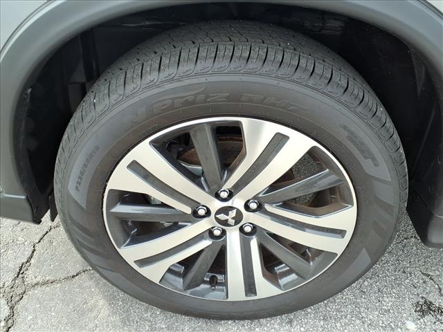 2025 Mitsubishi Outlander Sport ES:2200M