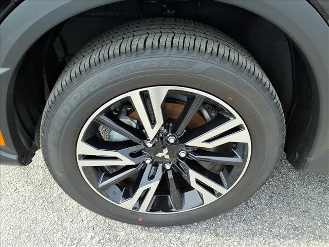 2026 Mitsubishi Eclipse Cross SE:2203M