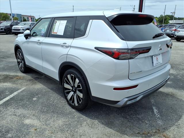 2025 Mitsubishi Outlander SE:1167U