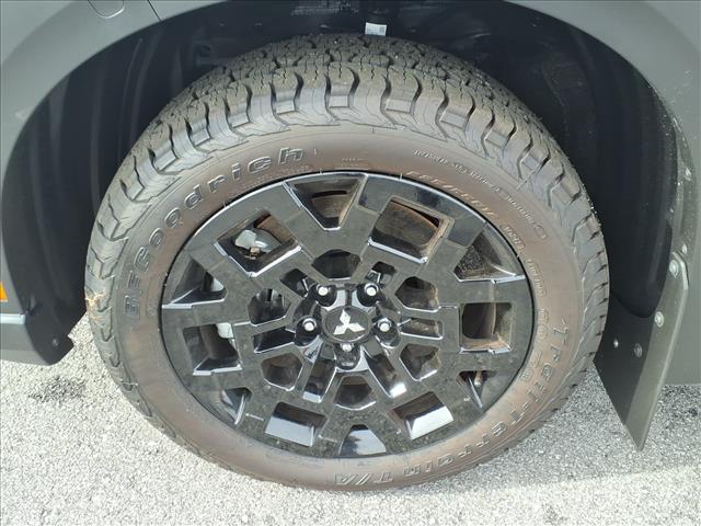 2025 Mitsubishi Outlander Trail Edition:2192M