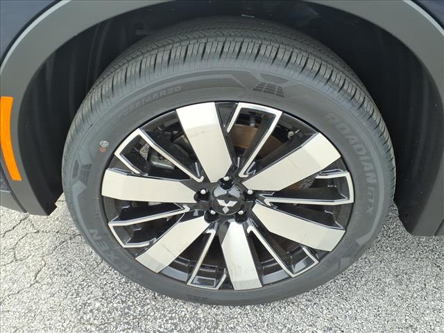 2025 Mitsubishi Outlander SE:2187M