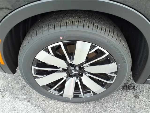 2025 Mitsubishi Outlander Platinum Edition:2188M