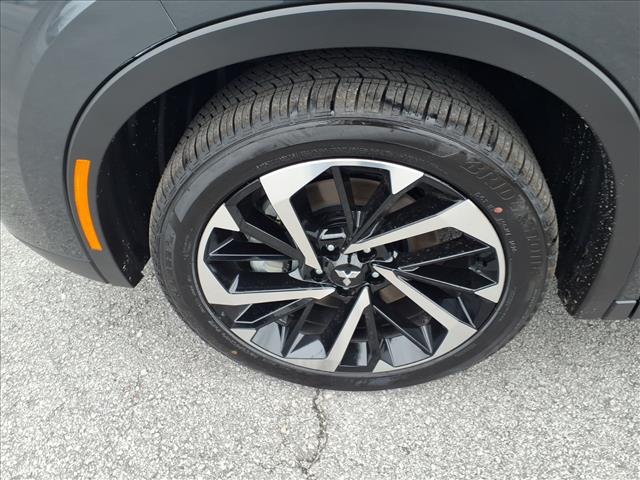 2025 Mitsubishi Outlander PHEV SE:1013N