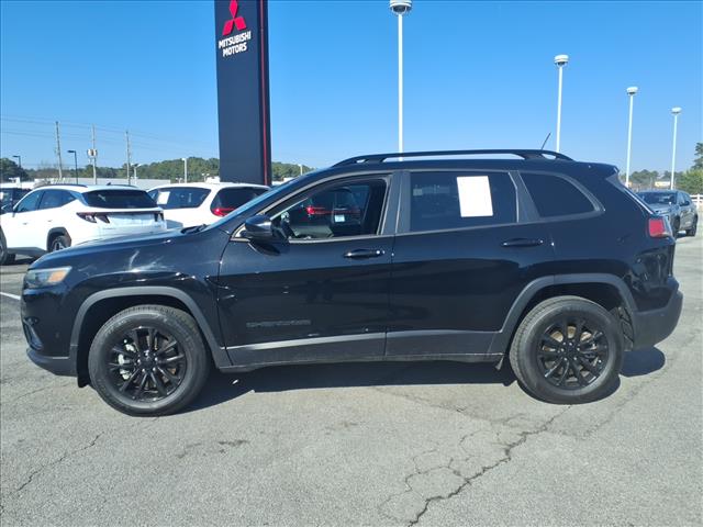 2023 Jeep Cherokee Altitude Lux:1081U