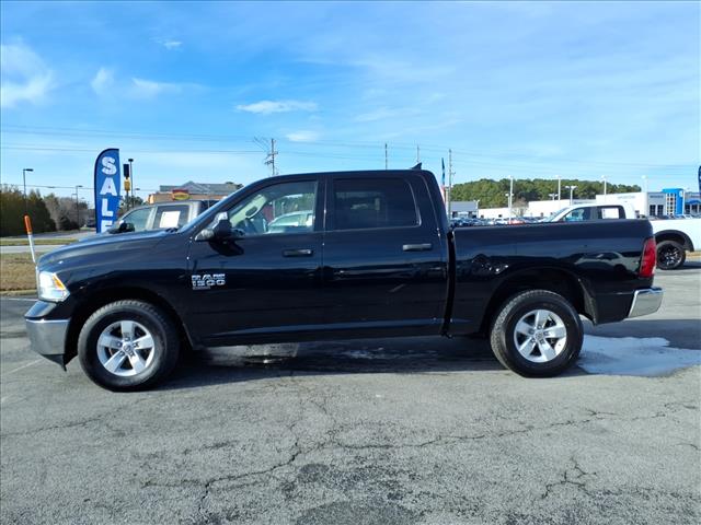 2023 RAM 1500 Classic SLT:1061U