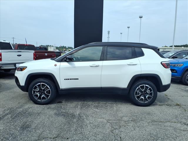 2025 Jeep Compass Trailhawk:1232U
