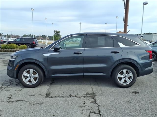 2022 Kia Sorento LX:16914T