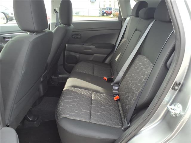 2025 Mitsubishi Outlander Sport ES:2200M