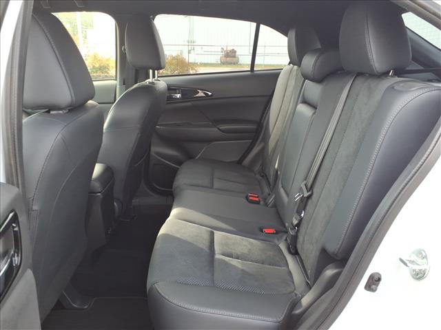 2025 Mitsubishi Eclipse Cross Black Edition:2175M