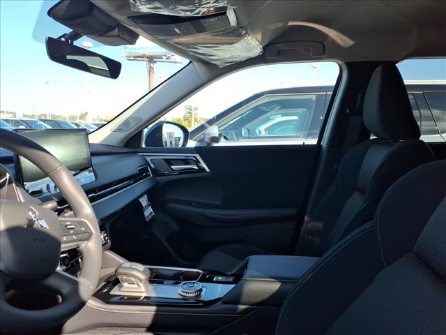 2026 Mitsubishi Outlander ES:1023N