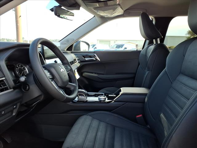 2026 Mitsubishi Outlander SE:1034N