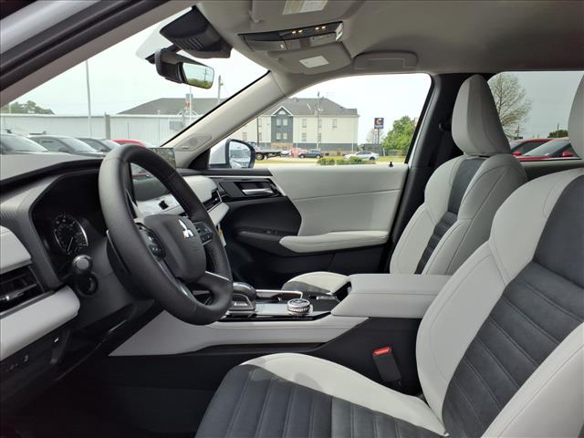 2026 Mitsubishi Outlander SE:1059N