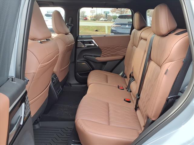 2025 Mitsubishi Outlander SEL:2184M