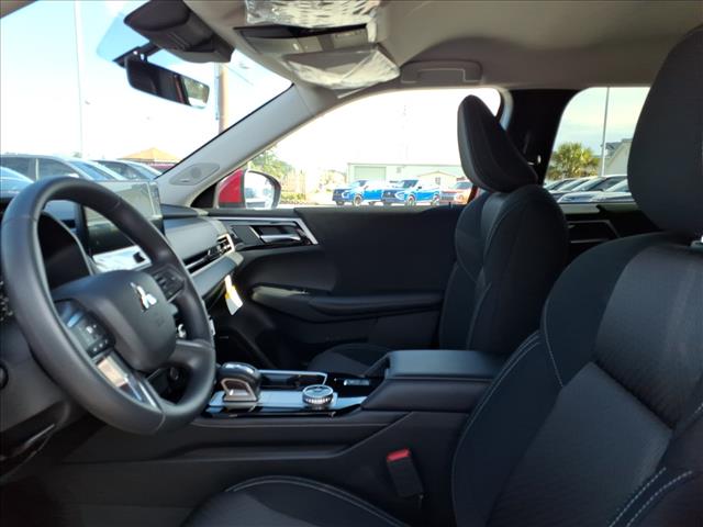 2026 Mitsubishi Outlander ES:1033N