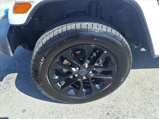 2024 Jeep Wrangler Sahara:1329U