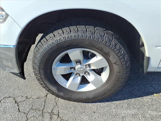 2022 RAM 1500 Classic SLT:1083U