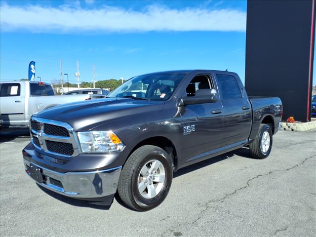 2023 RAM 1500 Classic SLT:1042U