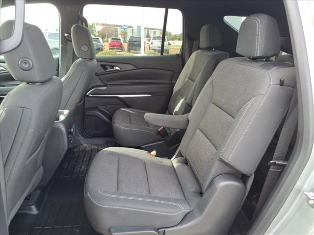 2024 Chevrolet Traverse FWD LT:1029U