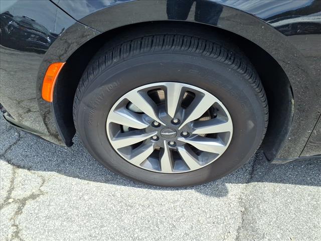 2024 Chrysler Pacifica Plug-In Hybrid Hybrid Select:1149U